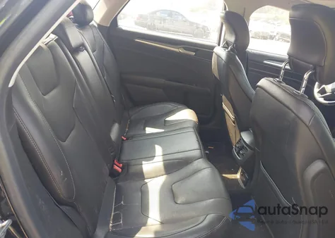 2014 Ford Fusion Hybrid Titanium from USA, damaged, VIN 3FA6P0RUXER191158